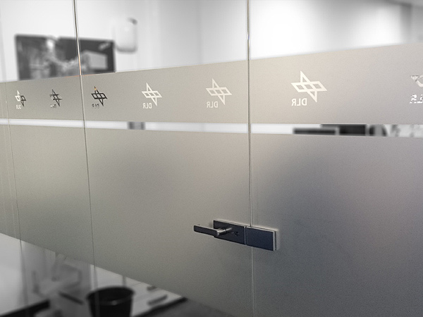 Montage vor Ort - Horn Individualdruck